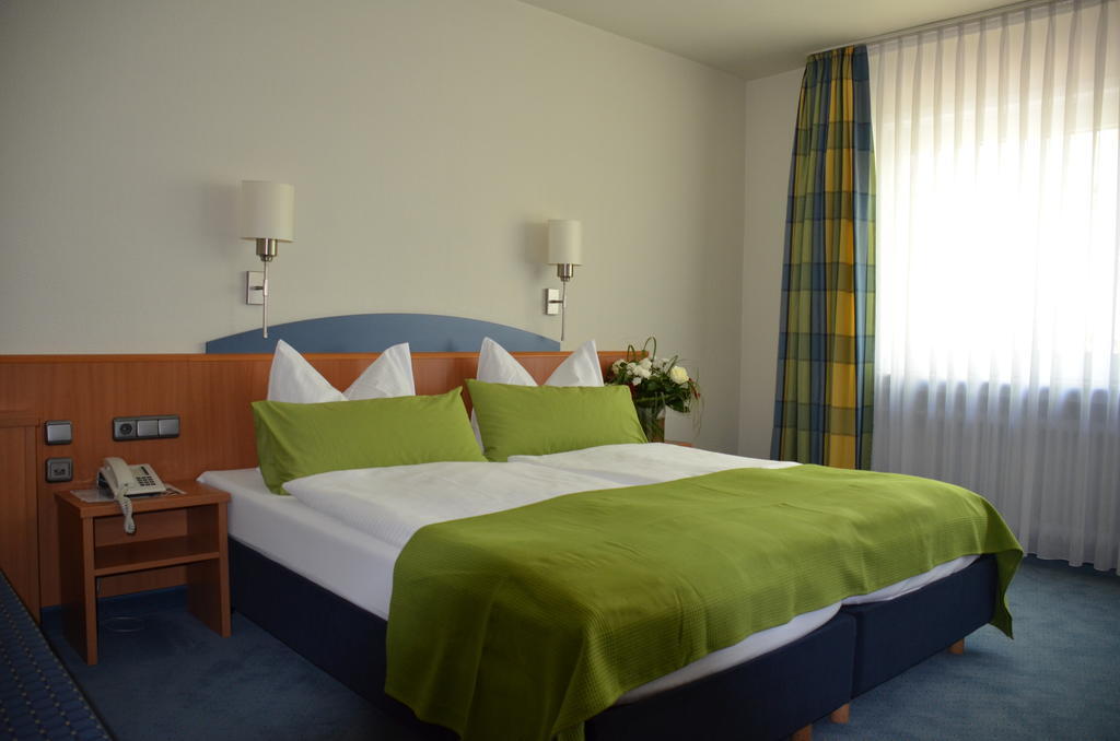 Landhotel Sulzbacher Hof Sulzbach  Rum bild